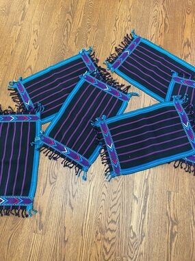 Handwoven from Guatemala. Set of 6 placemats and napkins.